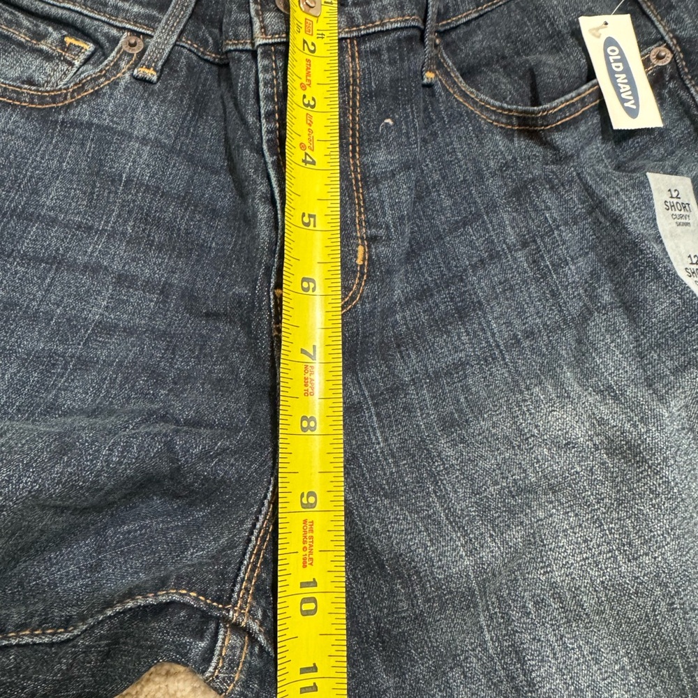 NWT Old Navy Women’s Curvy Skinny size 12 Short Petite Dark Wash - Picture 6 of 7